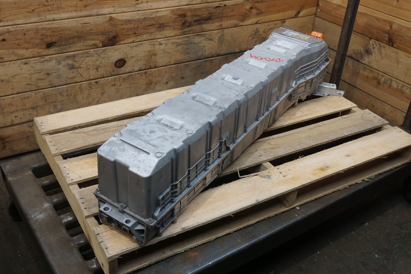 Hybrid Lithium Battery Pack Assembly OEM 61278610459 BMW i8 2014-17 * Dented