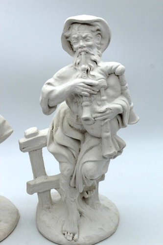 Pair of Vintage White Ceramic Statuettes ~ Man & Boy w/ Flutes ~ Ready to paint - Picture 2 of 7
