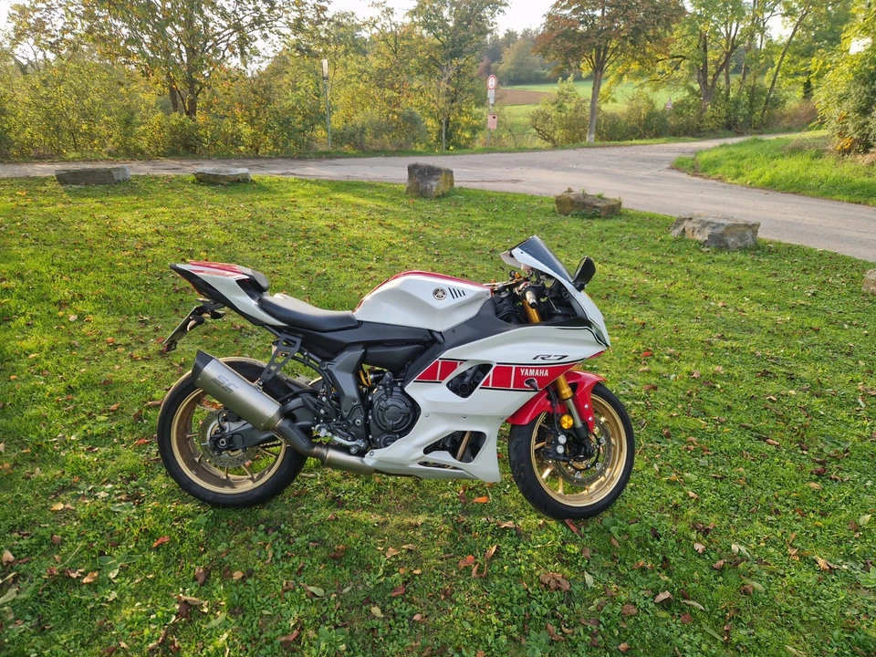 Yamaha R7 WGP - Bild 4 von 4