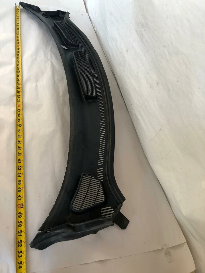 Ford Fiesta 2011 limpiaparabrisas cubierta pantalla panel OEM hatchback Foto 4 de 4