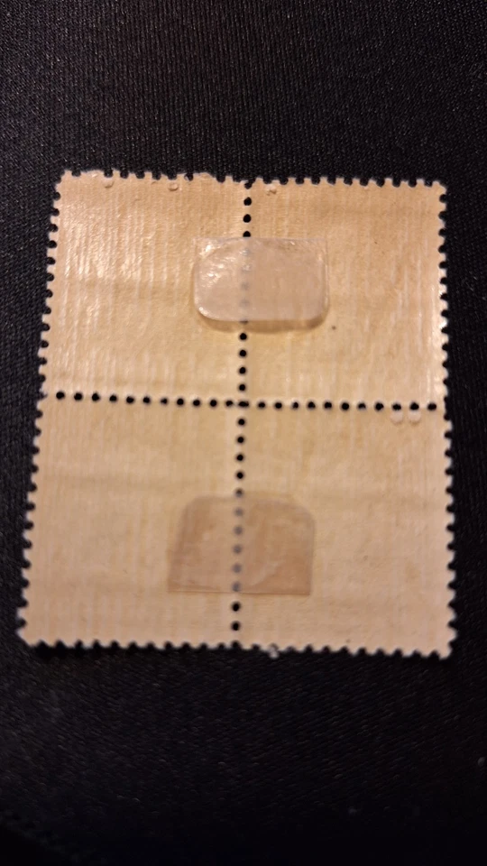 Scott #709, M/F/H, block of 4, Olive Brown, Washington, .5 cent, perf 11x10.5 - Image 2 of 2