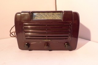 Tesla Talisman 305U Röhrenradio von 1946 guter Zustand