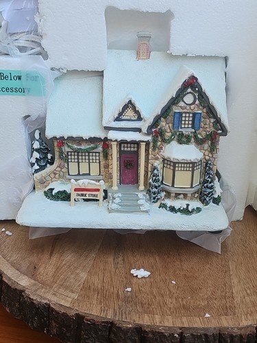 BRADFOR EXCHANGE Christmas Hawthorne FABRIC STORE of the Memories Village - Picture 10 of 21