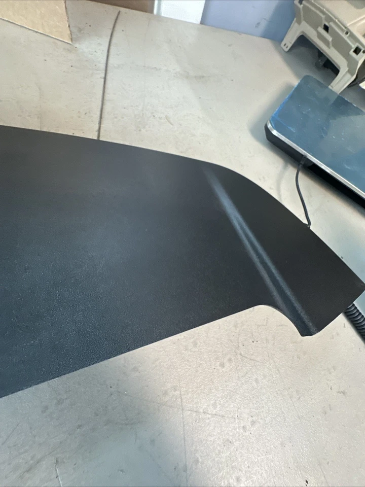 Jeep Compass 2007 puerta levadiza trasera alerón negro P/N 05303754 AD Foto 2 de 4