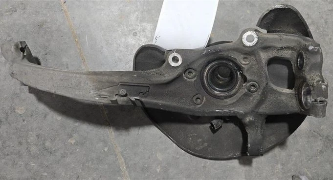 2013-2016 Audi A4 Front Right Passenger Spindle Knuckle Cobapress Assembly Oem - Image 2 of 4