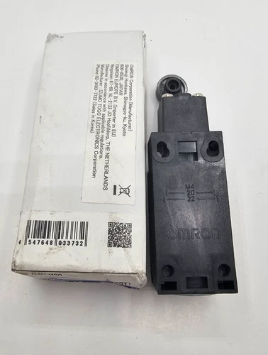 OMRON D4N-1120 D4N1120: LIMIT SWITCH 21924ZA BLACK