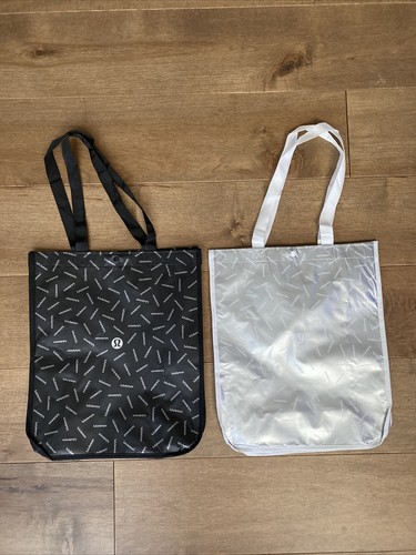 lululemon lunch bag