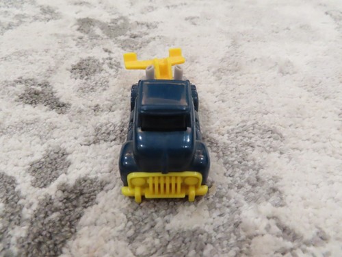 Vintage 1994 Mattel Hot Wheels McDonalds TOW TRUCK - Picture 3 of 6