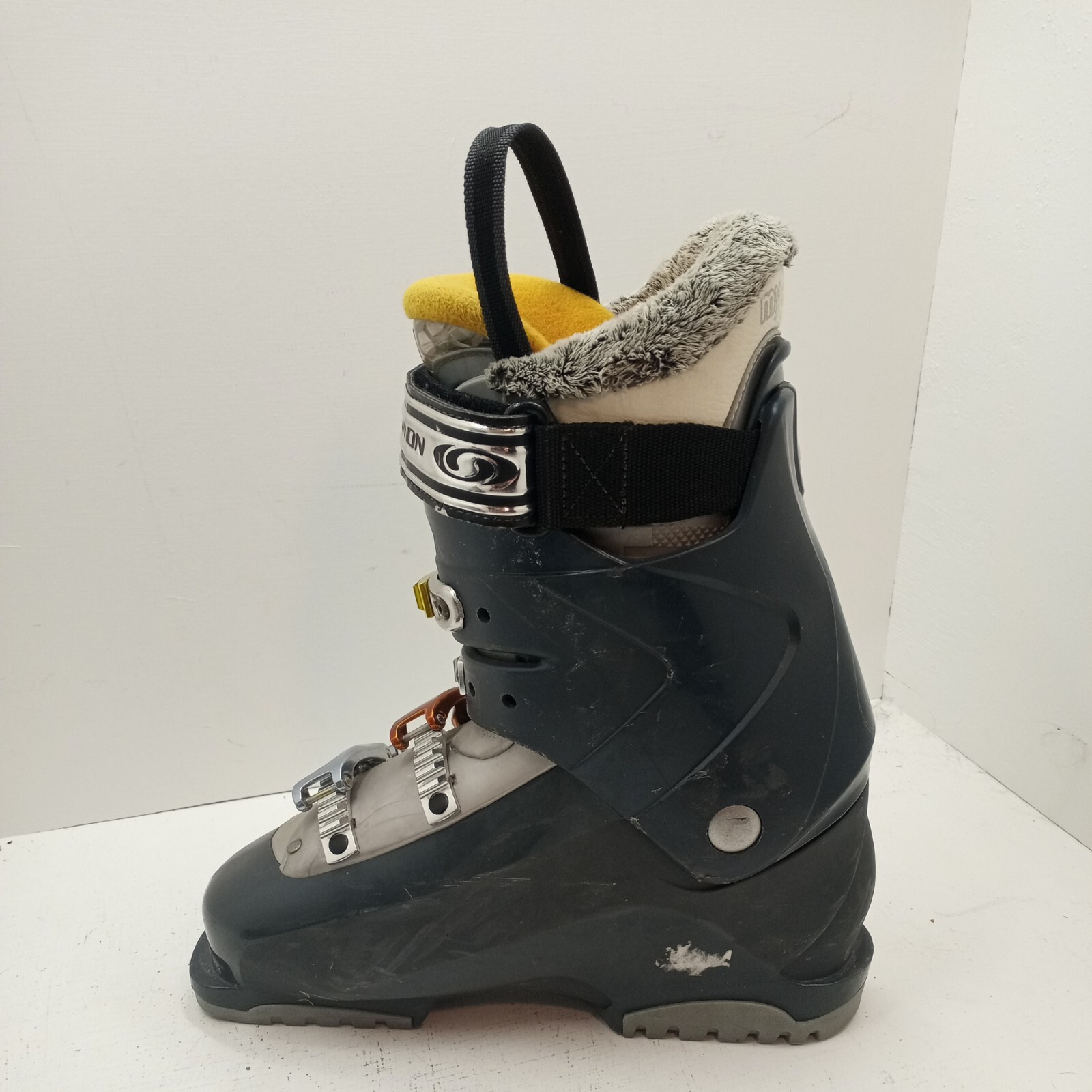 Salomon Irony My Custom Fit Ski Boots Mondo Size 25 Womens US Size 7.5