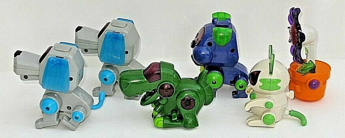 2000 & 2002 Robo-Chi Pets Robots McDonalds Toy Sega Tiger