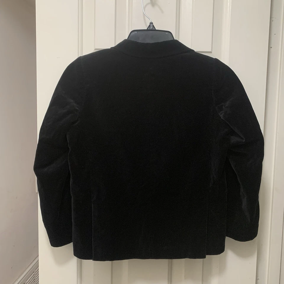 Boys Black Velvet Blazer Size 7 Suit Jacket Children’s Place Holiday Christmas - Image 4 of 4