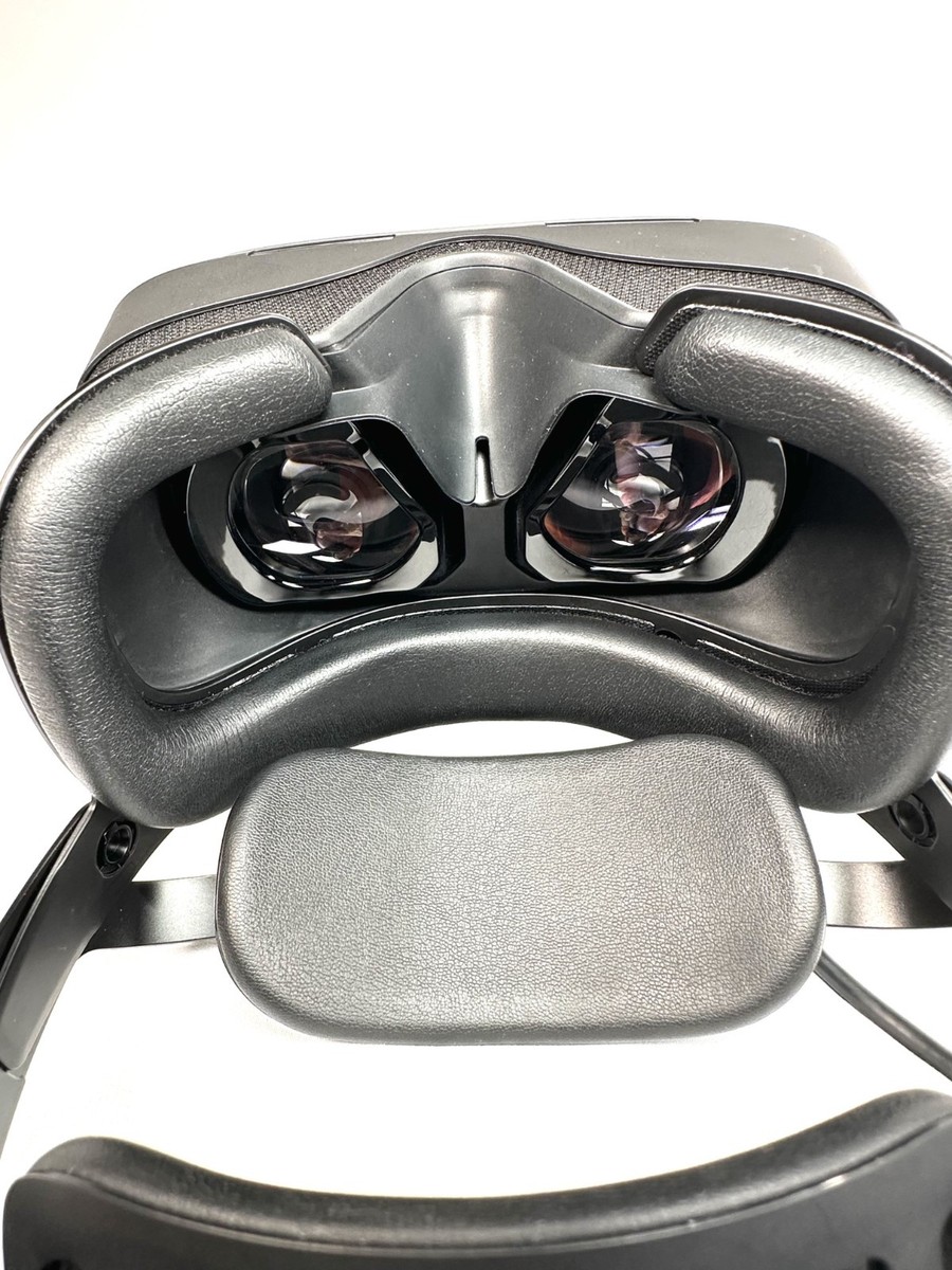 Varjo Aero VR Headset (Complete Kit) with Hard Case | eBay