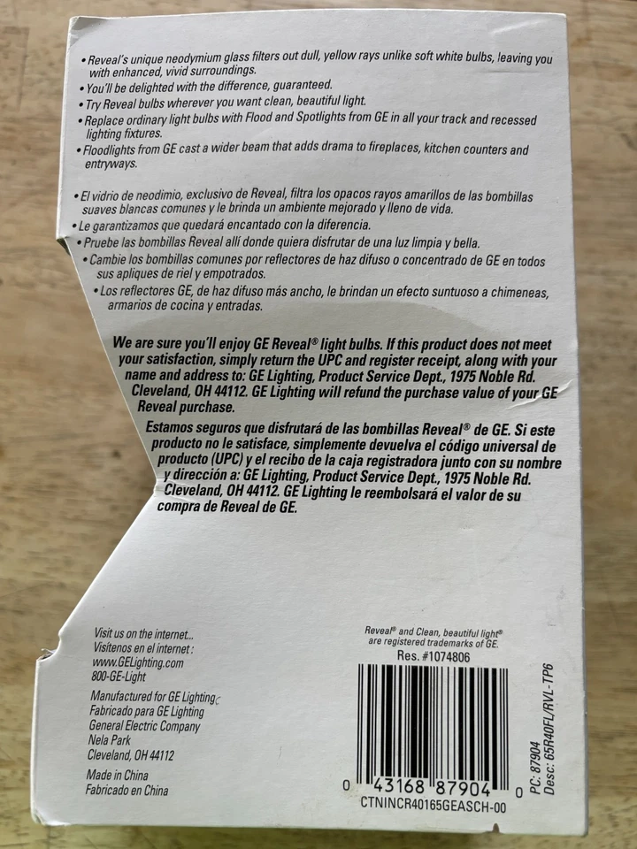 GE Reveal - 65 W - Indoor Floodlight Reflector Interior Light Bulb - BR40 - Image 2 of 4