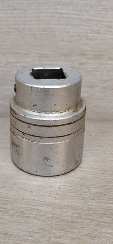 Snap-on Tools LDH-462 3/4" Drive 12 Point 1 7/16" Impact Socket - Picture 4 of 6