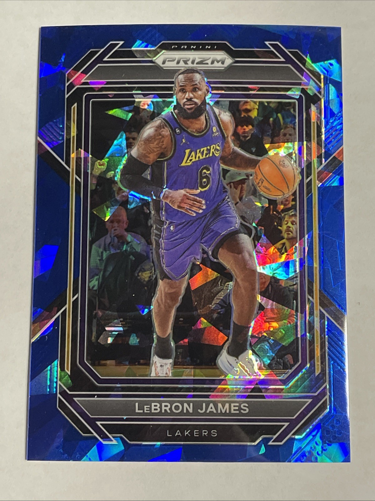 2022 PANINI PRIZM #134 LEBRON JAMES BLUE ICE /125 SP LAKERS