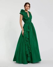 Mac Duggal 48856 Emerald Green Ruffle Shoulder V-Neck Chiffon Gown Sz 8 NEW
