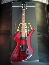 AXE HEAVEN: SL164 SLASH GUNS N ROSES BC RICH MOCKINGBIRD Mini Guitar 10"