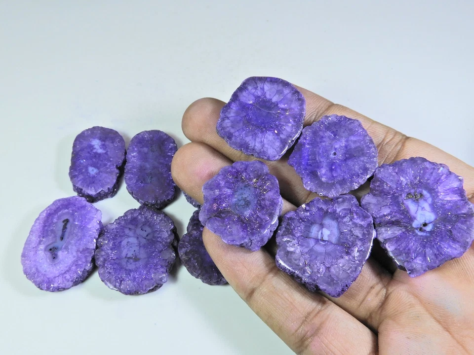 467Cts. Lote de 11 piezas de piedras preciosas sueltas cabujón con forma de mezcla de ágata druzy solar teñida U019 Foto 3 de 4