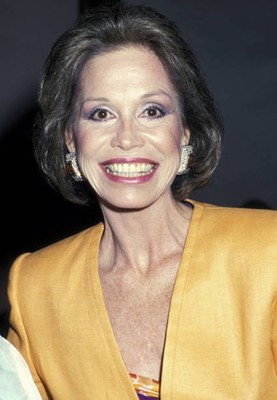 Mary Tyler Moore at 41st Tony Awards - After Party at Mark Helling- Old Photo 1