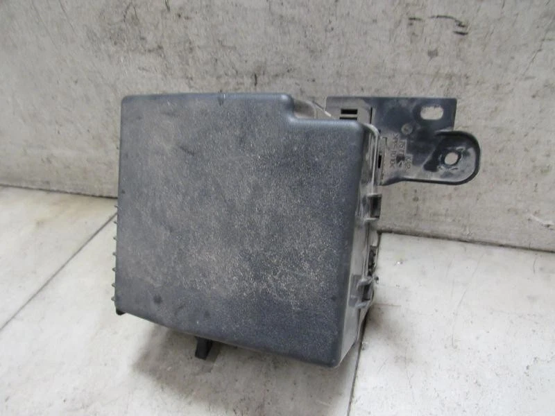 14 15 17 18 19 20 21 22 23 24 MITSUBISHI MIRAGE ENGINE FUSE BOX - Image 4 of 4