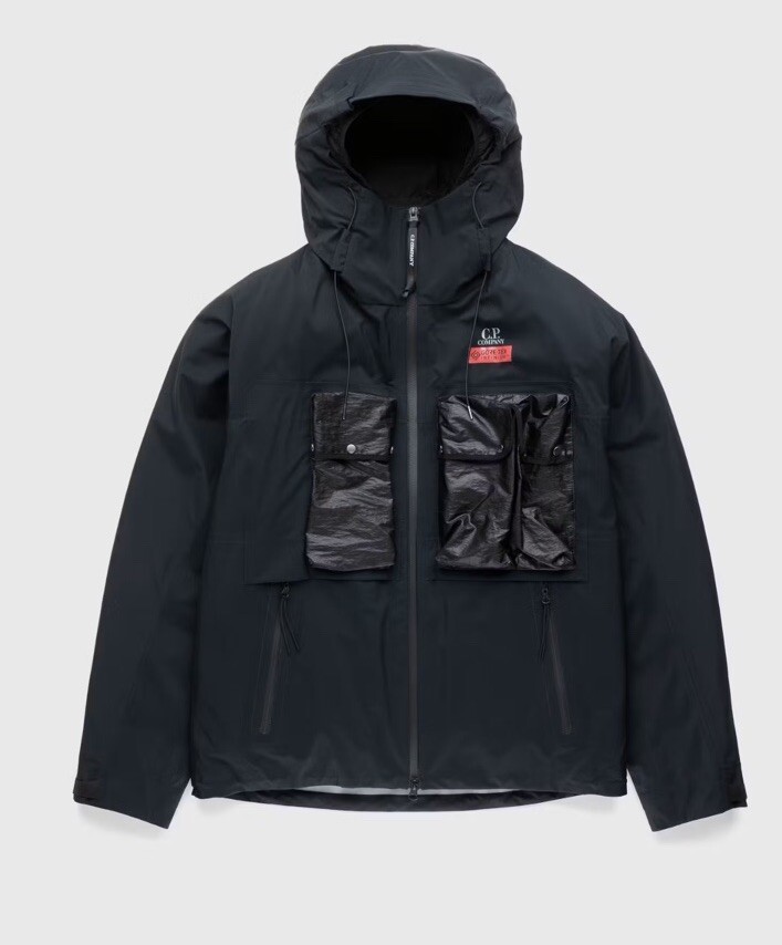 【CP COMPANY】GORE-TEX INFINIUM JACKET C.P. Company GORE-TEX Infinium Nylon Hood Jacket Black at
