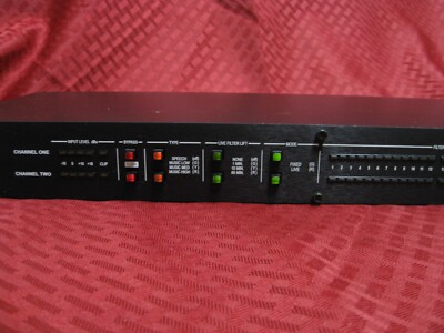 DBX AFS 224 Advanced Feedback reduction Suppression Processor