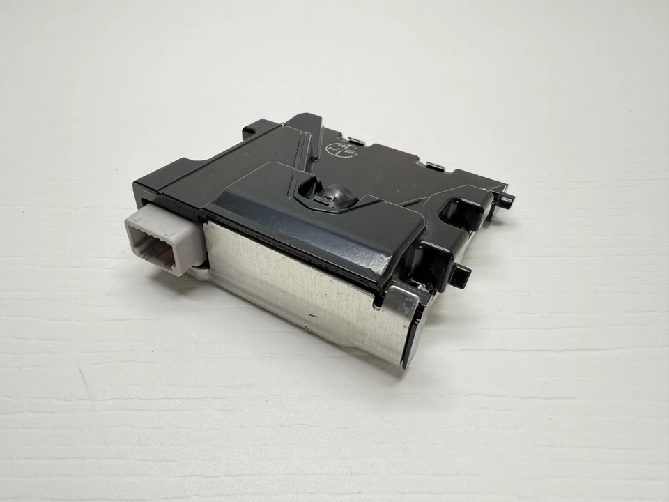 Lexus NX300H NX300 2018 2019 2020 parabrisas delantero carril cámara de asistencia OEM Foto 3 de 4