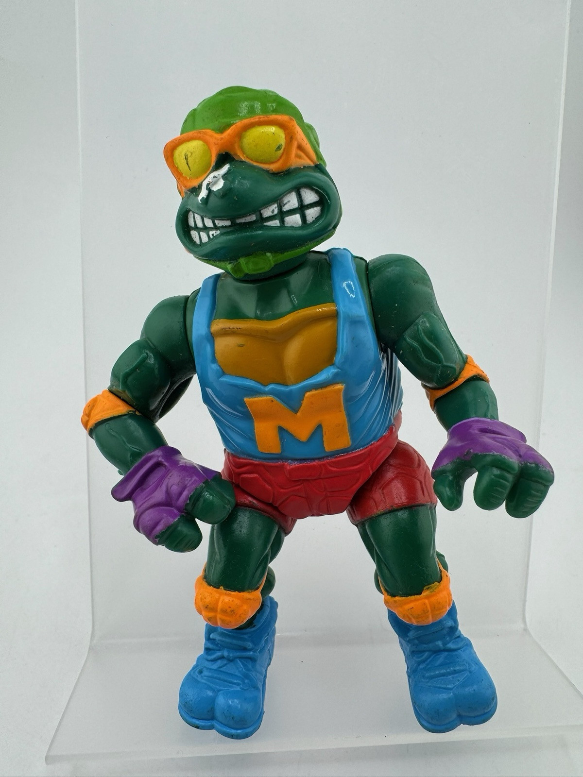 Vintage 1991 Skateboarding  Mike Teenage Mutant Ninja Turtles Figure