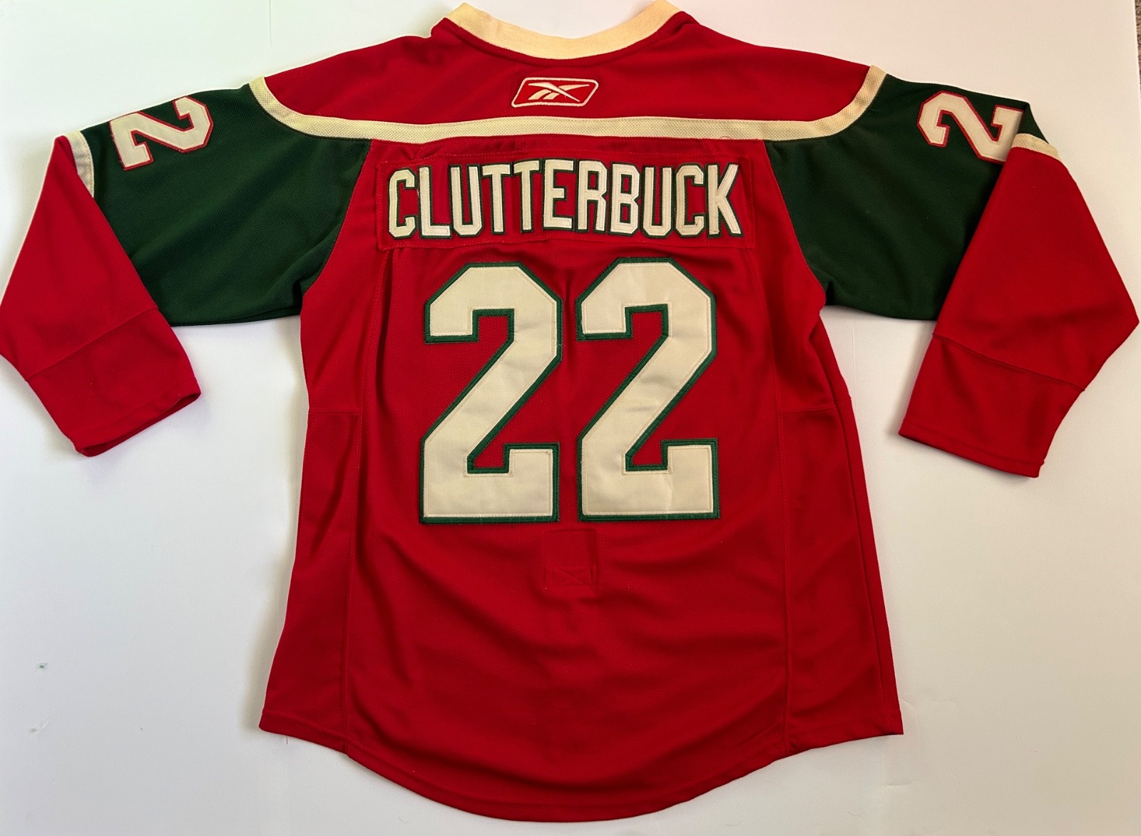Minnesota Wild Clutterbuck #22 NHL Reebok Sewn Jersey Size 50 Fight Strap