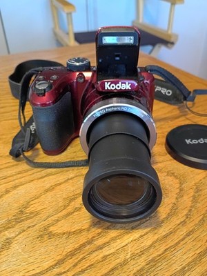 Kodak Pixpro AZ401 20MP 40X Zoom Digital Camera HD 8GB SD, New Batteries, Tested