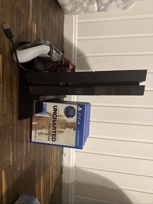 Sony PlayStation 4