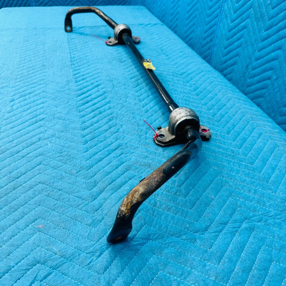 Оригинальный передний стабилизатор стабилизатора подвески для BMW 650i 2012–2017 годов выпуска 685308801 - Изображение 3 из 4