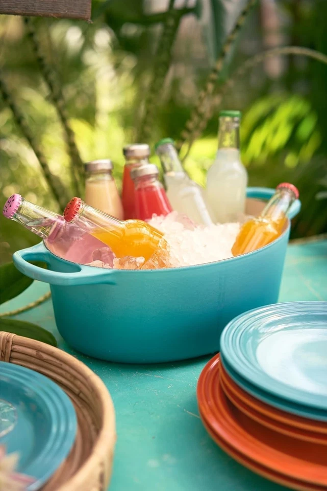 Le Creuset Enameled Cast Iron Signature Oval Dutch Oven, 5 qt. , Caribbean - Image 2 of 4