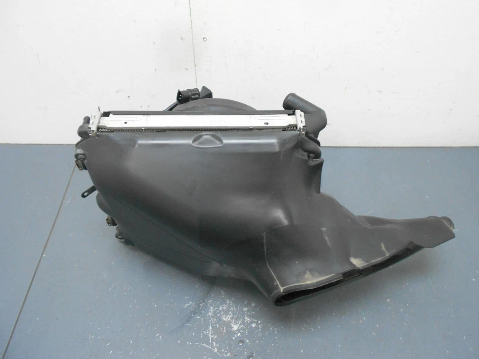 2003 02 03 04 05 Porsche 911 Carrera Right Radiator Condenser Fan #0569 Y2 - Image 2 of 4