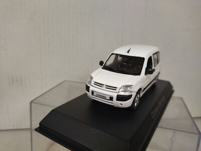 Miniature CITROEN Berlingo de 2004 blanc NOREV NOREV155723 | Collect World