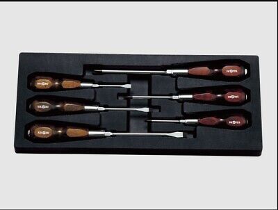 Nepros Wooden Grip Screwdriver Set 6pcs. Nepros Wooden Grip Screwdriver Set 6pcs.