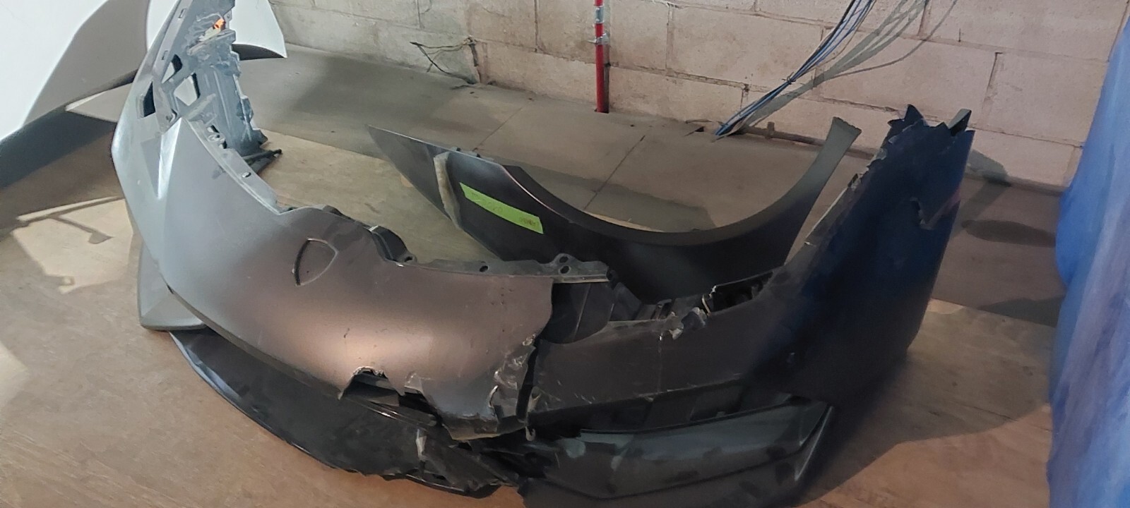 2015 Lamborghini Huracan Front Bumper Assembly Needs Repair