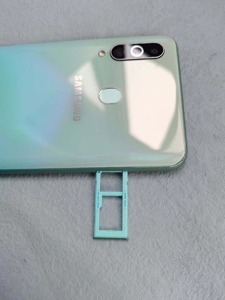 Sealed - Samsung Galaxy A60 SM-A606F 64GB/128GB GSM / LTE Unlocked Mobilephone - Image 4 of 4