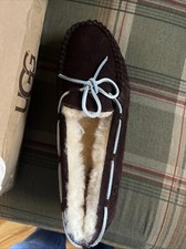 Women Ugg Slippers Size 6
