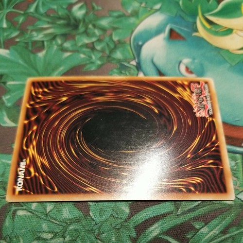 Evil Hero Lightning Golem GLAS-EN039 Ultra Rare Holo Near Mint Yugioh Card 2007 - Picture 10 of 10
