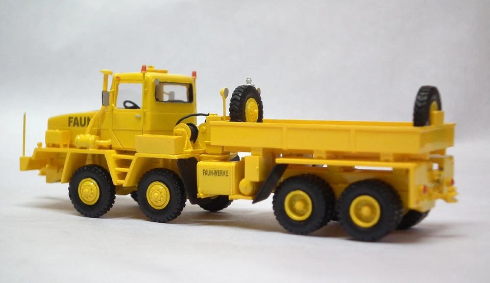 HO 1/87 FAUN HZ 46.40/49 8X8 - 1977 - Modelo de resina listo para usar  Foto 4 de 4