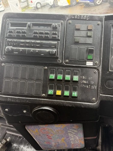 Volvo, Vanhool T8 Coach, 53 Seater , Manual gearbox - Picture 10 of 11