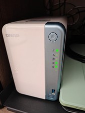 QNAP TS-251D NAS 4GB RAM 2×2TB WD Purple Hard Drives