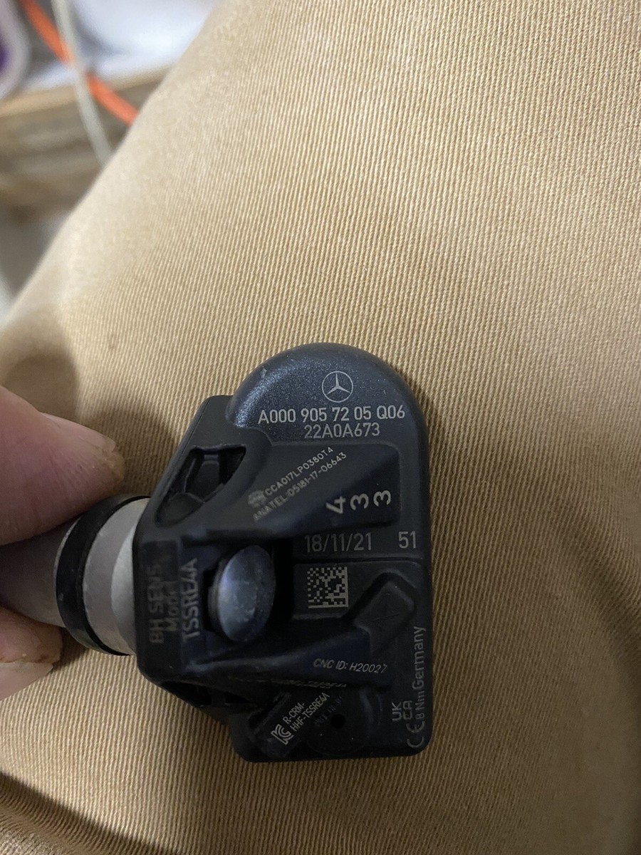 Mercedes, Set of 4 TPMS for Sprinter A, CLA, GLE, Part #A000 905