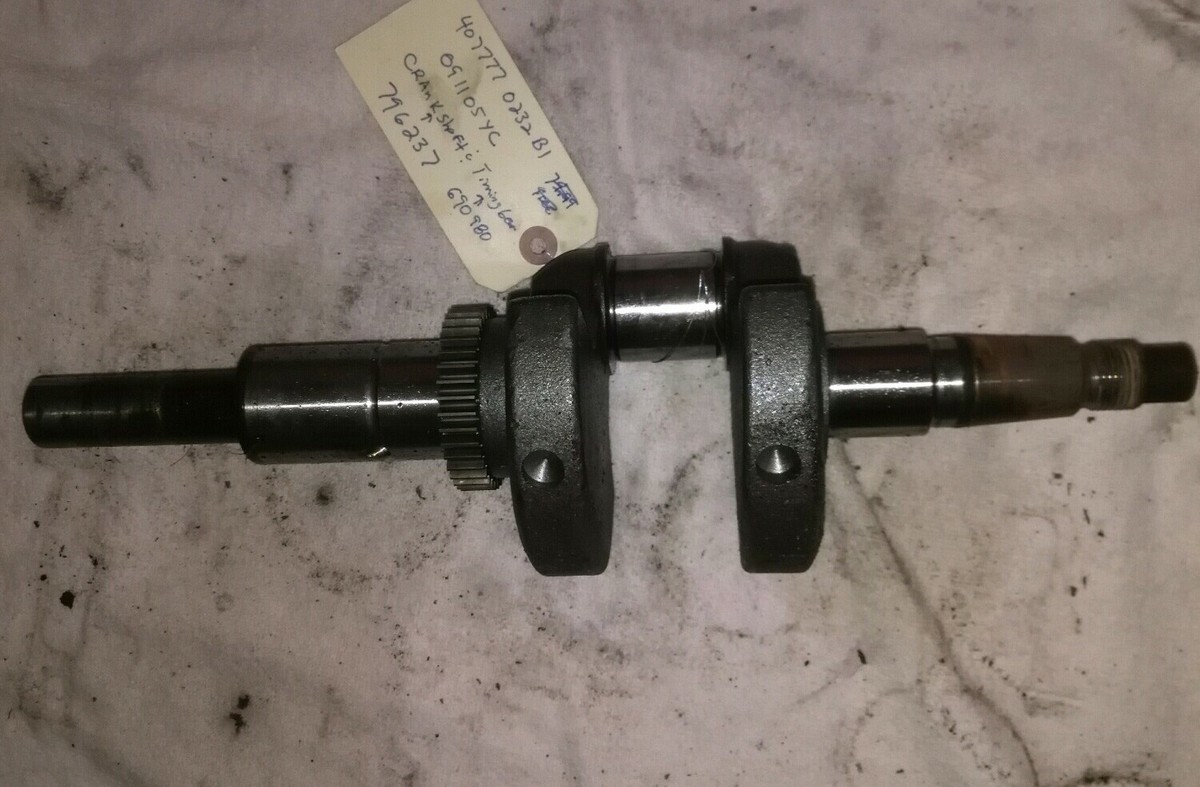 Genuine Briggs & Stratton INTEK V-TWIN Crankshaft 796237 & Timing