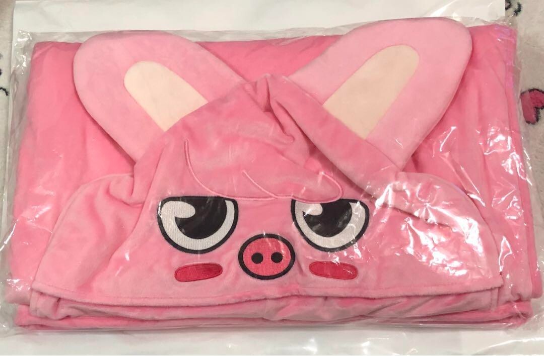 straykids チャンビン xmaspopup ブランケット 新品未開封 Stray Kids Xmas POPUP STORE 2023 Changbin DWAEKKI Blanket | eBay