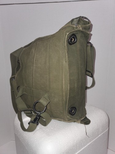 U. S. M-17 GAS MASK W/ CHEMICAL HOOD, WATERPROOF BAG, & ORIGINAL CARRY BAG - Picture 13 of 14