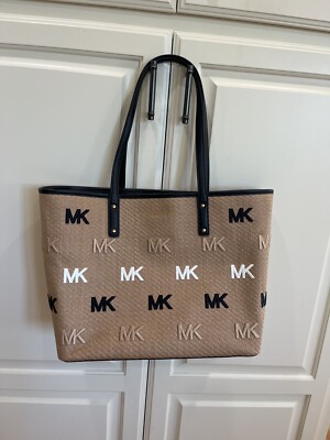 New with tags large MK bag New With Tags Michael Kors Xtra Xtra Large tote bag. | eBay main image 2