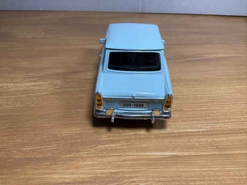 VINTAGE TRABANT DIECAST MODEL with PULLBACK ACTION - BLUE COLOUR.. Model SS4725 - Picture 4 of 10