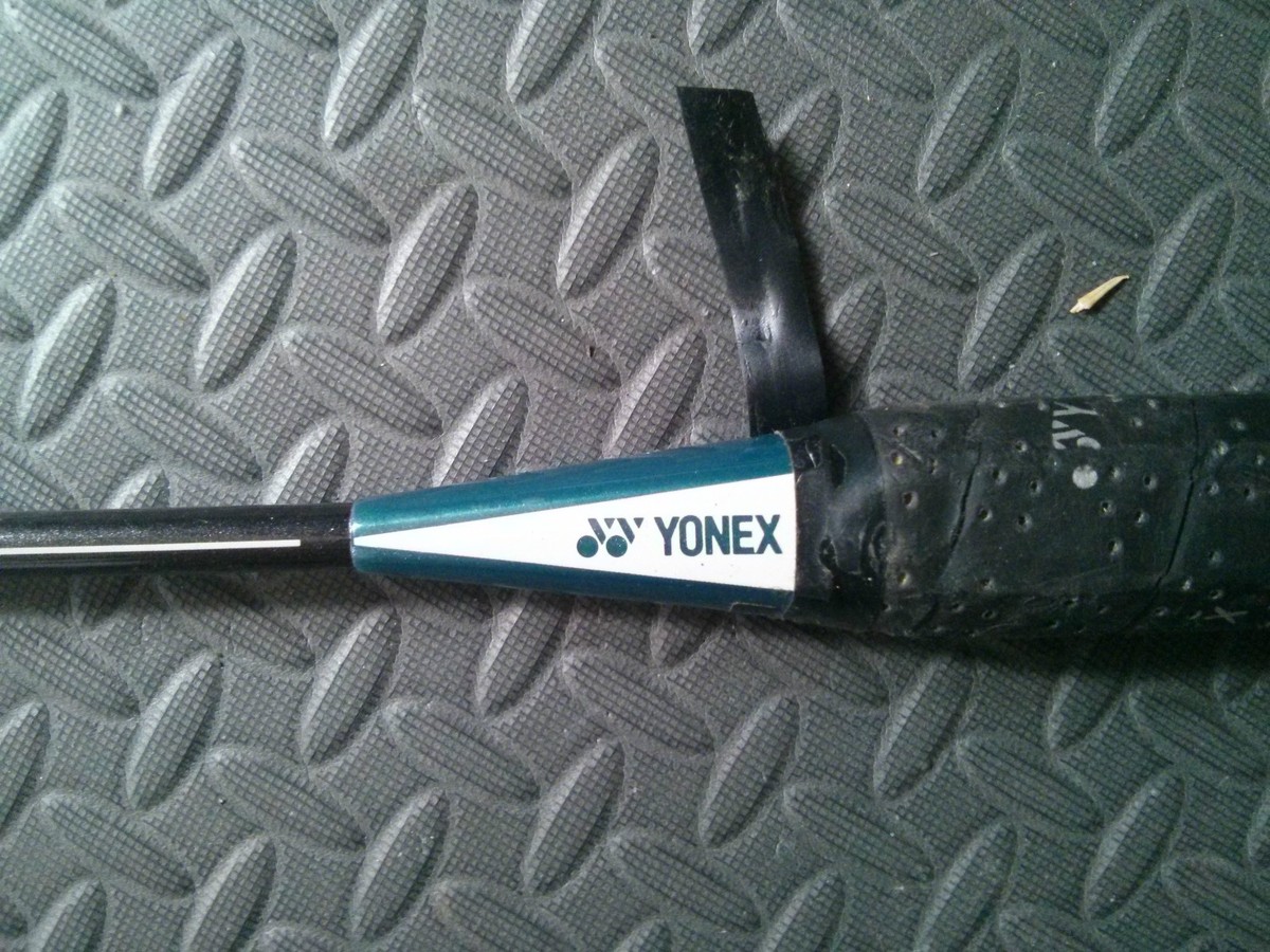専用/AとB シャトルクラブ ノック用 3番‪✕‬120球とB120球 YONEX Graphlex 120 U-G4 badminton racket, full carbon shaft